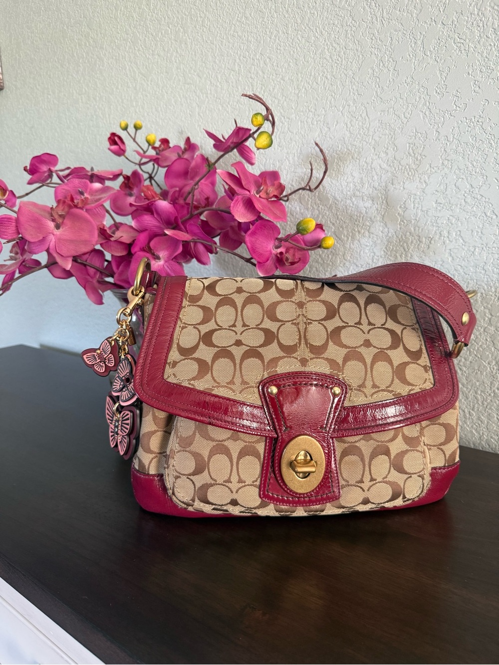 Coach Ali 65th Anniversary Legacy Shoulder bag Turnlock Purple Leather